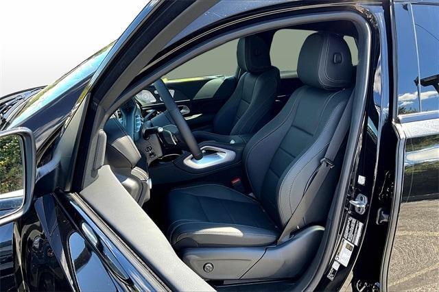 new 2026 Mercedes-Benz GLE 450 car, priced at $81,995