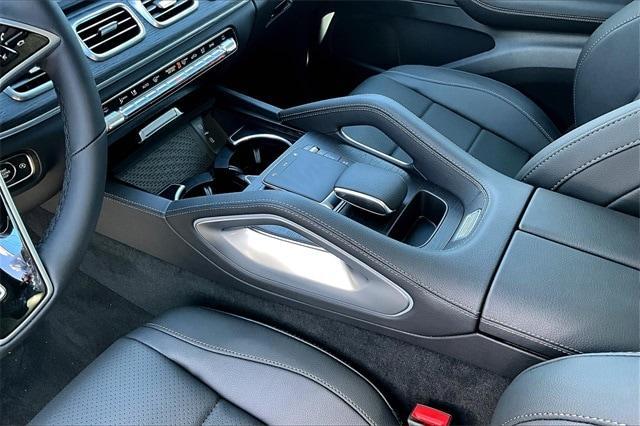 new 2026 Mercedes-Benz GLE 450 car, priced at $81,995