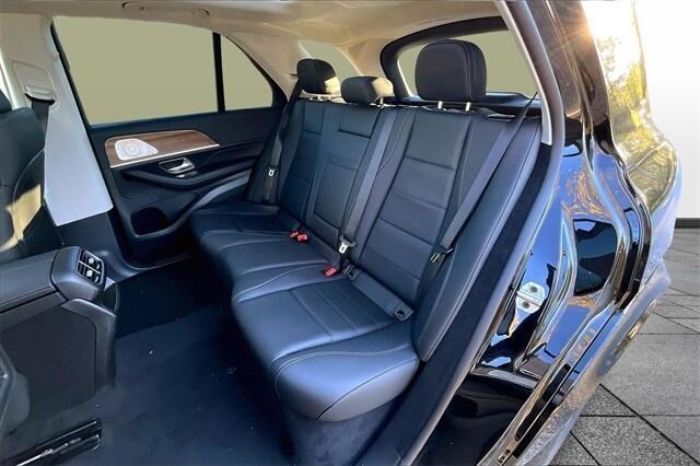 new 2026 Mercedes-Benz GLE 450 car, priced at $80,495