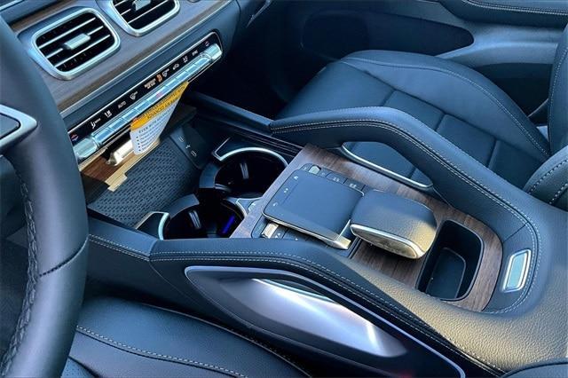 new 2026 Mercedes-Benz GLE 450 car, priced at $80,495