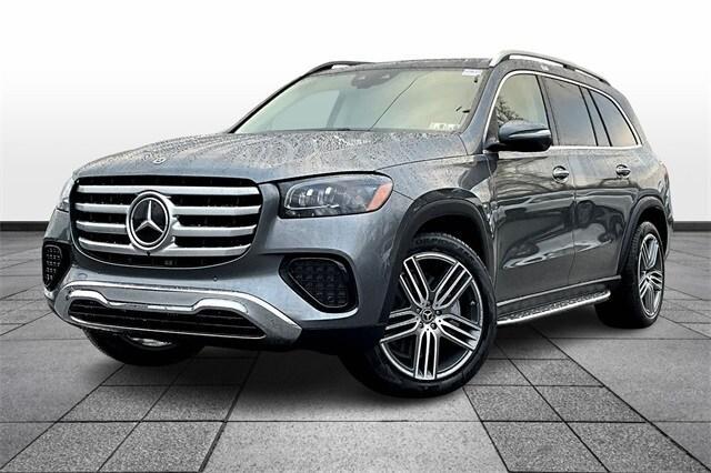 new 2025 Mercedes-Benz GLS 450 car, priced at $95,550