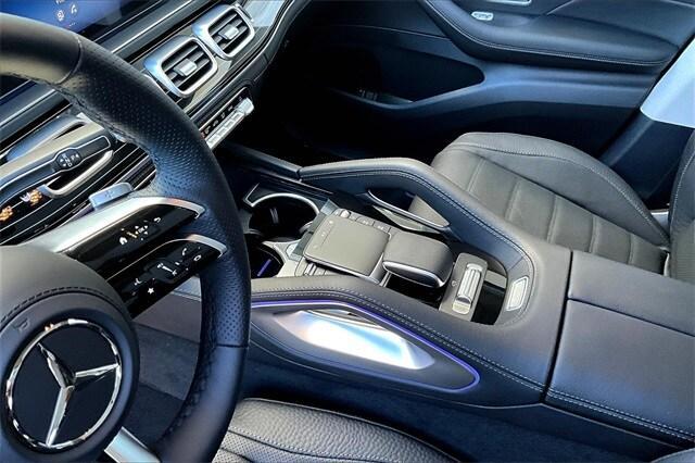 new 2025 Mercedes-Benz GLS 450 car, priced at $102,905