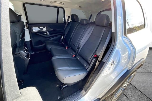 new 2025 Mercedes-Benz GLS 450 car, priced at $95,610