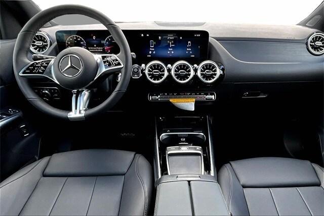 new 2026 Mercedes-Benz GLA 250 car, priced at $49,330