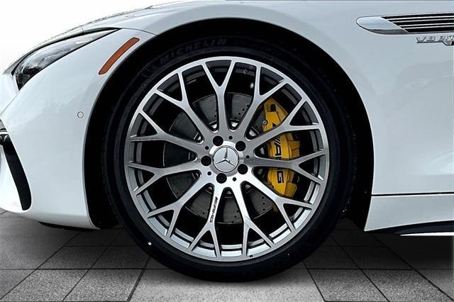 new 2026 Mercedes-Benz AMG SL 55 car, priced at $165,755