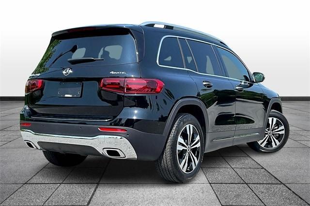 used 2025 Mercedes-Benz GLB 250 car, priced at $44,137
