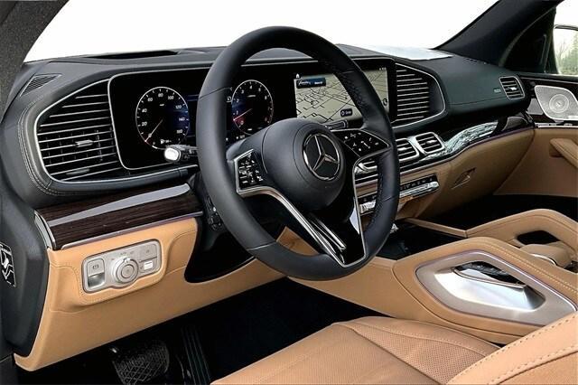new 2026 Mercedes-Benz GLE 580 car, priced at $105,210