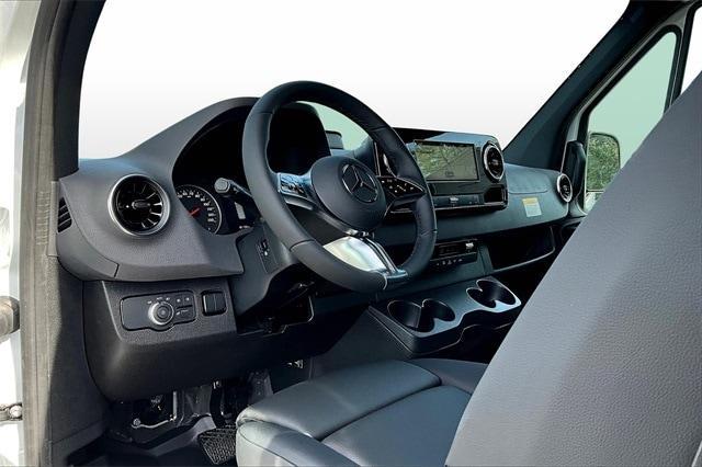 new 2025 Mercedes-Benz Sprinter 2500 car, priced at $77,697