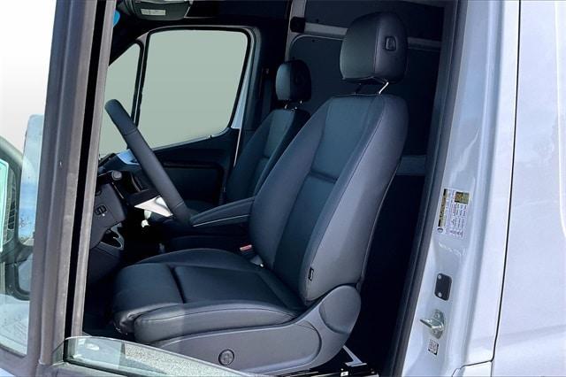 new 2025 Mercedes-Benz Sprinter 2500 car, priced at $68,259