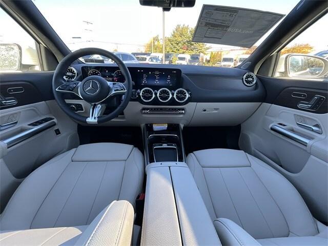 new 2026 Mercedes-Benz GLA 250 car, priced at $49,330