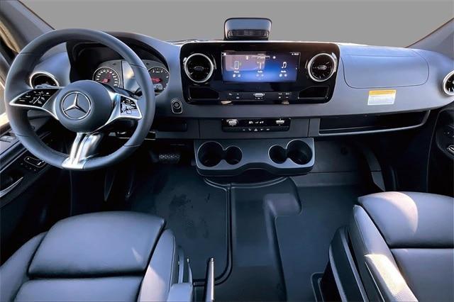 new 2025 Mercedes-Benz Sprinter 2500 car, priced at $75,188