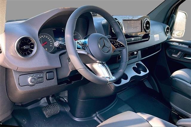 new 2025 Mercedes-Benz Sprinter 2500 car, priced at $75,188