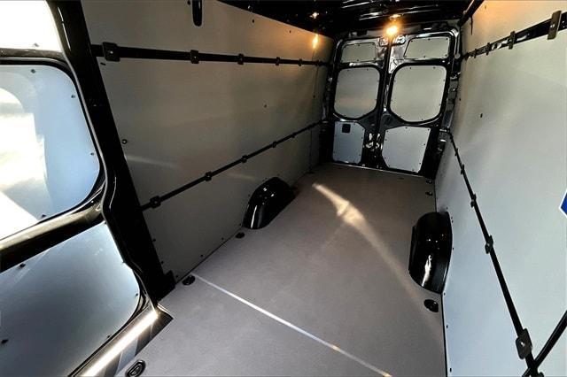 new 2025 Mercedes-Benz Sprinter 2500 car, priced at $75,188