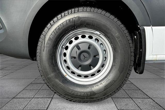 new 2025 Mercedes-Benz Sprinter 2500 car, priced at $63,190