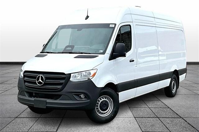 new 2025 Mercedes-Benz Sprinter 2500 car, priced at $69,320
