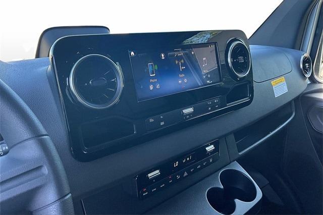 new 2025 Mercedes-Benz Sprinter 2500 car, priced at $75,331