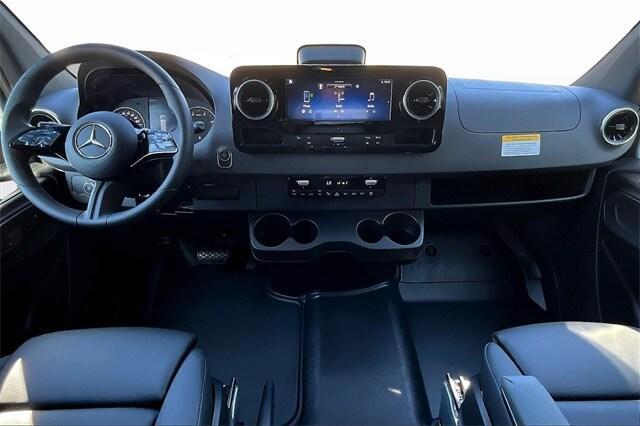 new 2025 Mercedes-Benz Sprinter 2500 car, priced at $75,331