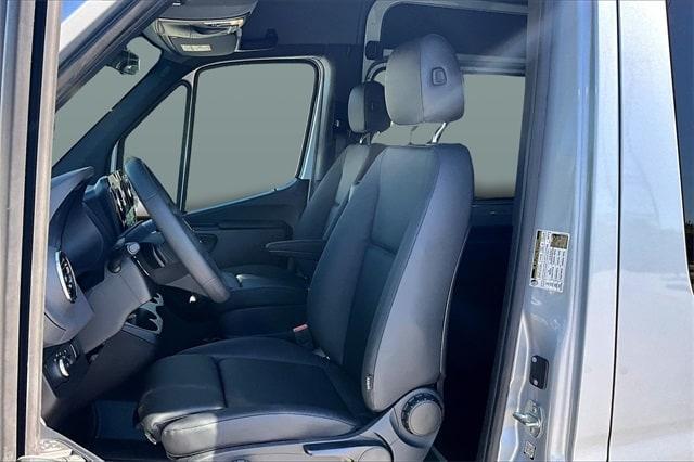 new 2025 Mercedes-Benz Sprinter 2500 car, priced at $75,331