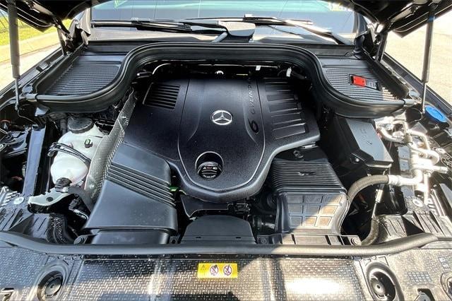 new 2025 Mercedes-Benz GLS 450 car, priced at $98,745