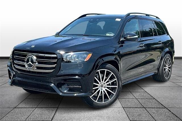 new 2025 Mercedes-Benz GLS 450 car, priced at $98,745