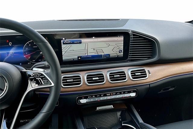 new 2025 Mercedes-Benz GLE 350 car, priced at $70,125