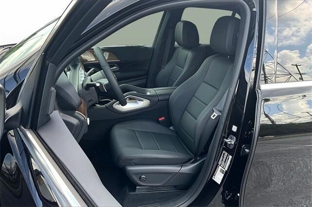 new 2025 Mercedes-Benz GLE 350 car, priced at $70,125