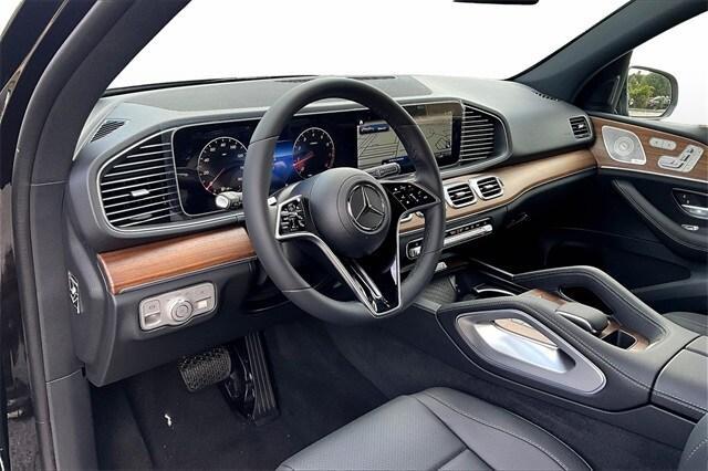 new 2025 Mercedes-Benz GLE 350 car, priced at $70,125