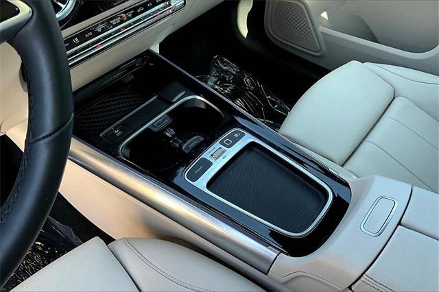 used 2025 Mercedes-Benz GLA 250 car, priced at $40,927