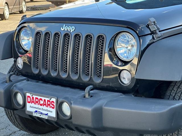 used 2015 Jeep Wrangler Unlimited car, priced at $12,400