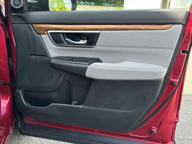 used 2021 Honda CR-V car, priced at $26,700