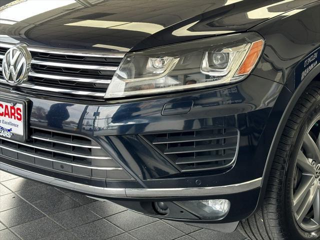 used 2016 Volkswagen Touareg car, priced at $12,918