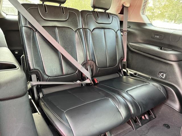 used 2021 Jeep Grand Cherokee L car, priced at $29,900