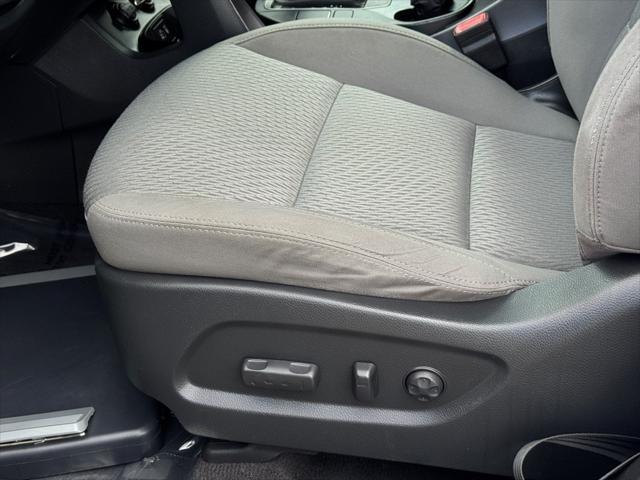 used 2017 Hyundai Santa Fe car, priced at $14,895