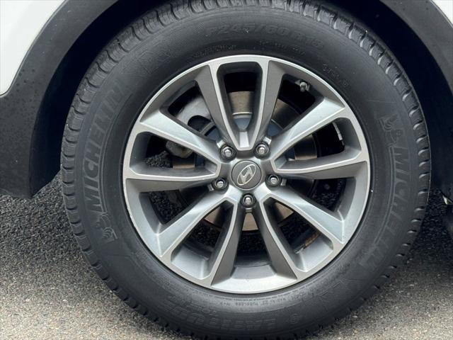 used 2017 Hyundai Santa Fe car, priced at $14,895