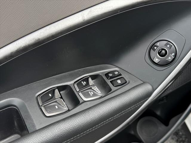 used 2017 Hyundai Santa Fe car, priced at $14,895