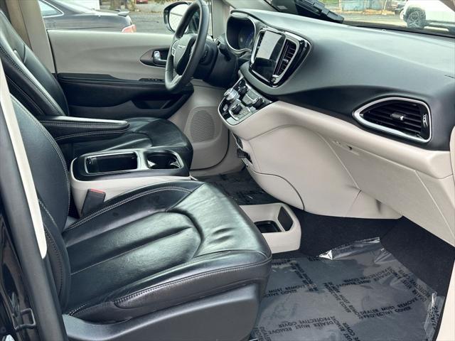 used 2022 Chrysler Pacifica car, priced at $19,450