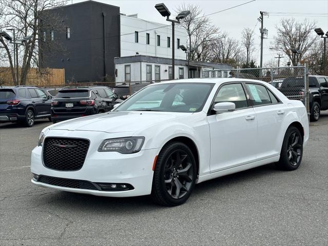 used 2022 Chrysler 300 car, priced at $25,945