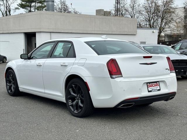 used 2022 Chrysler 300 car, priced at $25,945