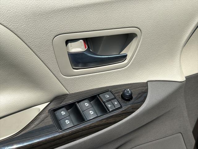 used 2018 Toyota Sienna car, priced at $24,995