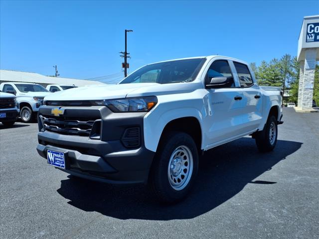 new 2025 Chevrolet Colorado car, priced at $33,595