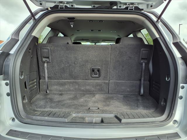 used 2015 Chevrolet Traverse car, priced at $10,995
