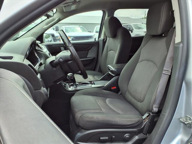 used 2015 Chevrolet Traverse car, priced at $10,995