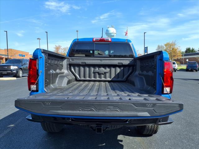 new 2025 Chevrolet Colorado car, priced at $43,995