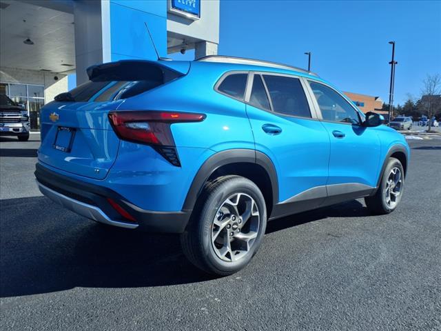 new 2025 Chevrolet Trax car, priced at $22,825