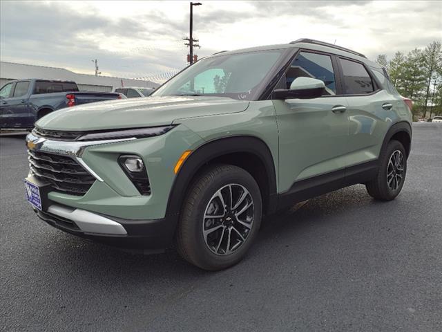 new 2025 Chevrolet TrailBlazer car, priced at $27,990