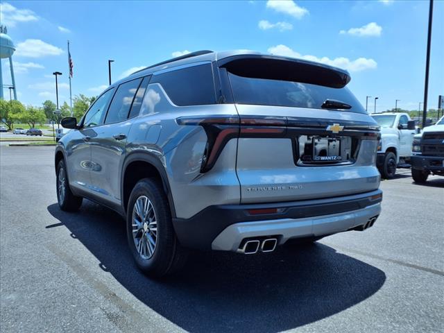 new 2025 Chevrolet Traverse car, priced at $42,100