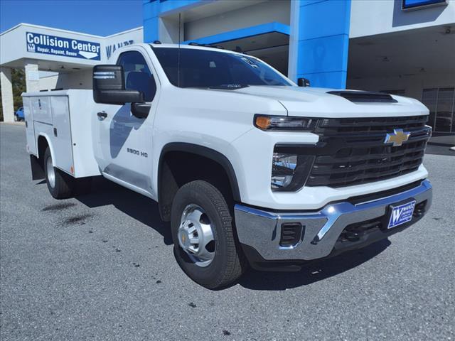 new 2024 Chevrolet Silverado 3500 car, priced at $50,348