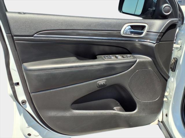 used 2022 Jeep Grand Cherokee car, priced at $27,500