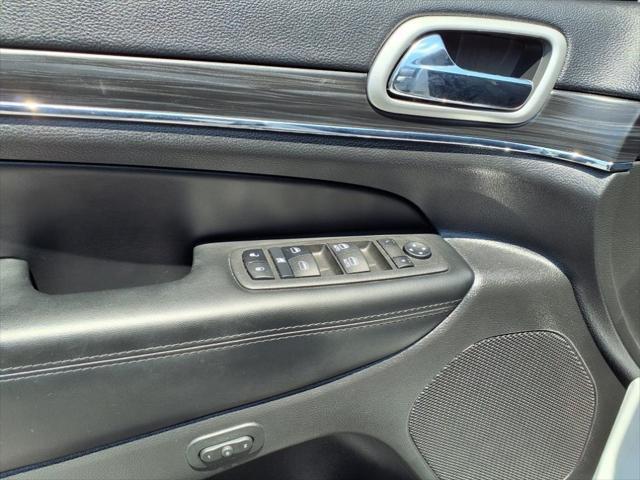 used 2022 Jeep Grand Cherokee car, priced at $27,500