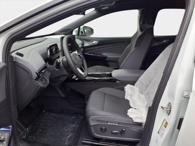 new 2025 Volkswagen ID.4 car, priced at $52,731